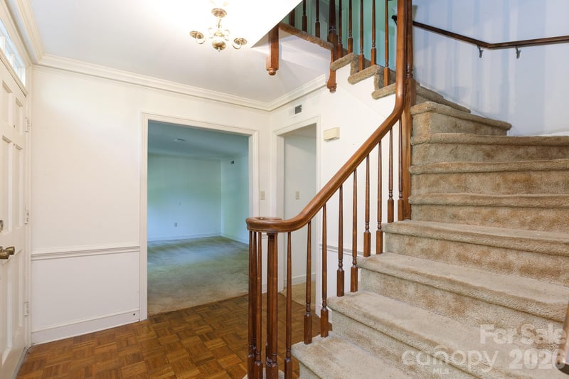 6323 Chalyce Ln, Charlotte, NC 28270