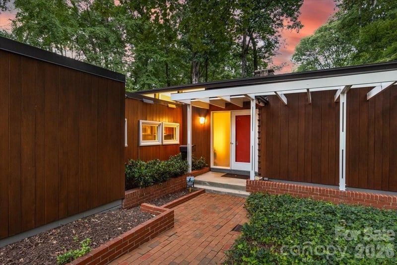 501 Ellsworth Rd, Charlotte, NC 28211
