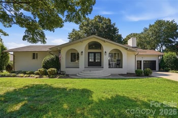 332 Shoreline Loop, Mooresville, NC 28117