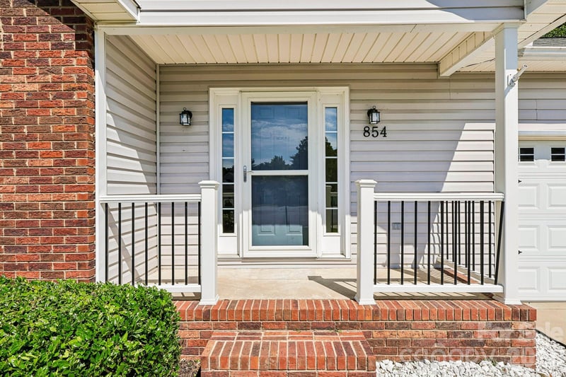 854 Highlander Ct, Concord, NC 28025
