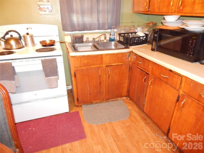 2516 Booker Ave, Charlotte, NC 28216