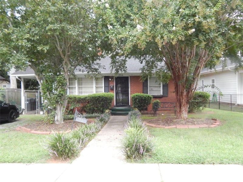 2516 Booker Ave, Charlotte, NC 28216