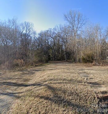21 Magnolia St, York, SC 29745