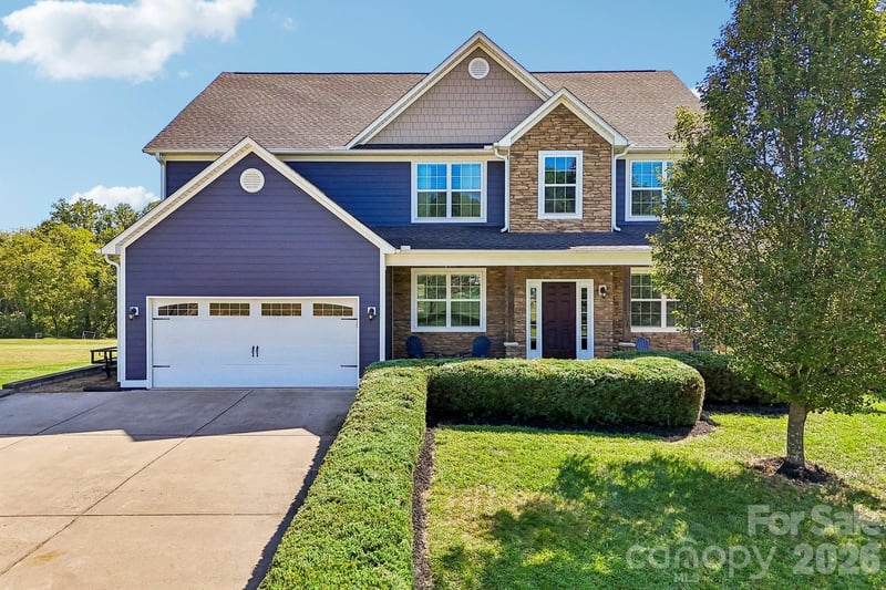19 Glen Coe Dr, Fletcher, NC 28732