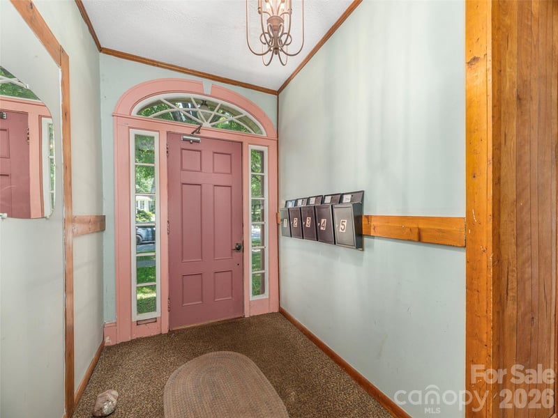 130 Edwin Pl, Asheville, NC 28801
