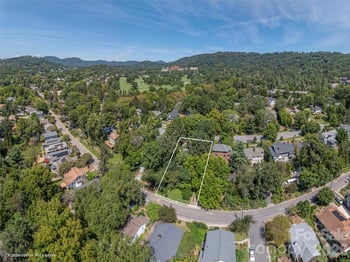 130 Edwin Pl, Asheville, NC 28801