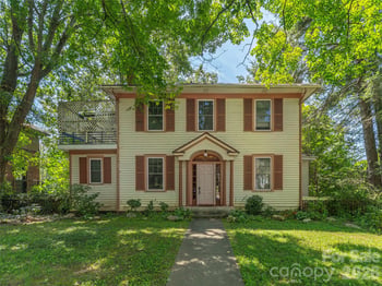 130 Edwin Pl, Asheville, NC 28801
