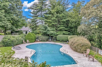 103 Cimarron Dr, Asheville, NC 28803
