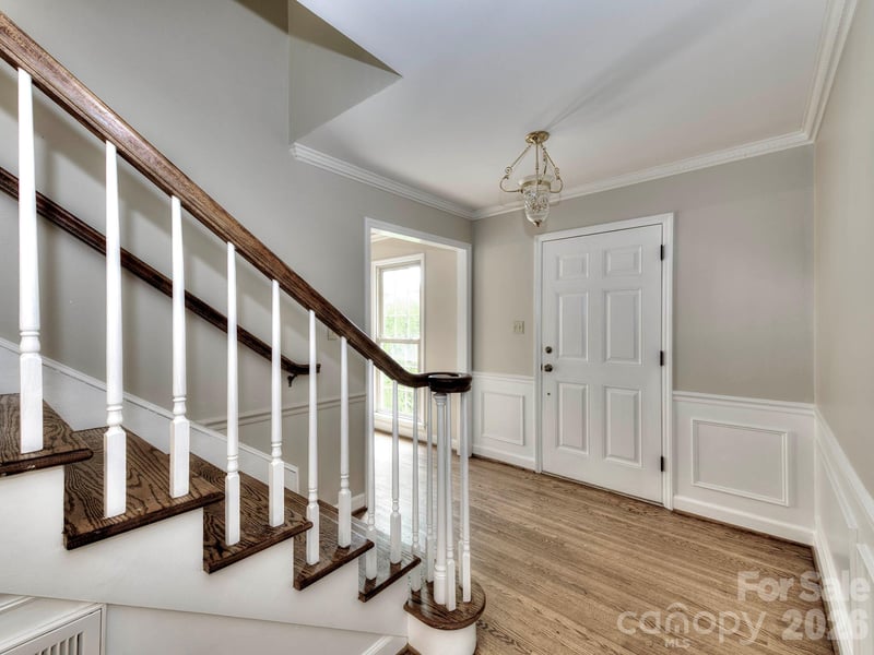 1401 Heatherloch Dr, Gastonia, NC 28054