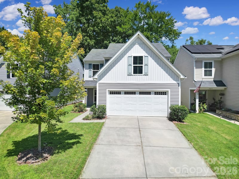 1611 Hooper Ct, Charlotte, NC 28212