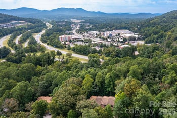 404 Buck Cove Ter, Asheville, NC 28805
