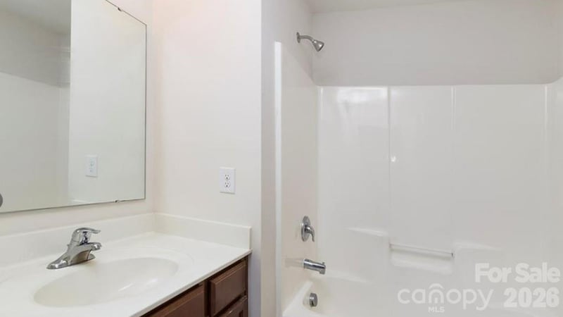 14416 Glendon Hall Ln, Charlotte, NC 28262