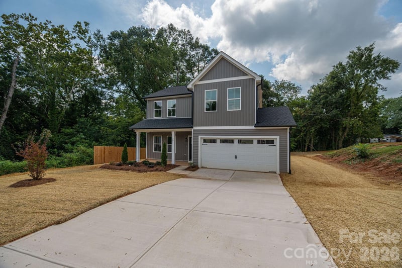 301 Congress St W, Lincolnton, NC 28092