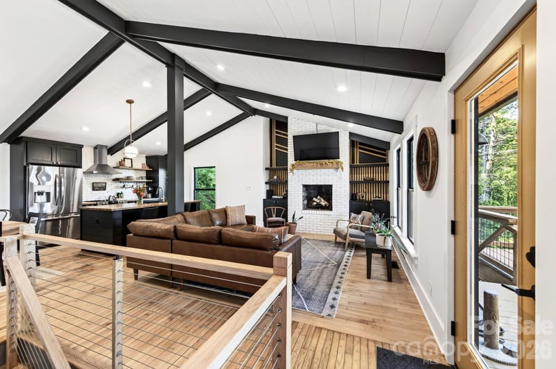 52 and 58 Teaberry Ln, Weaverville, NC 28787