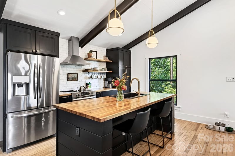52 and 58 Teaberry Ln, Weaverville, NC 28787