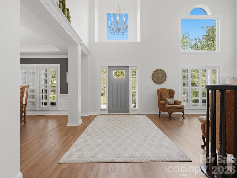 3427 Twelve Oaks Pl, Charlotte, NC 28270