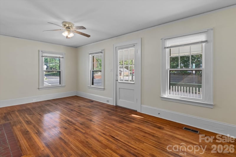 2101 Kenilworth Ave, Charlotte, NC 28203