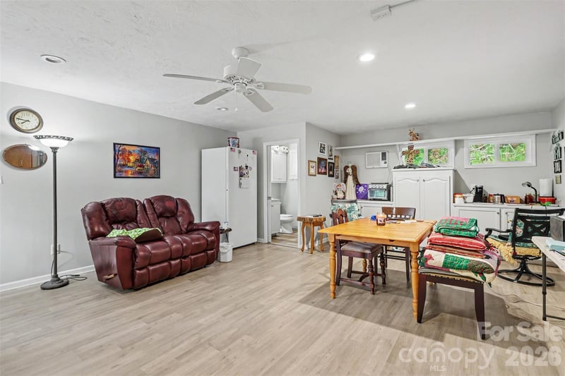 9324 Simpson Rd, Waxhaw, NC 28173