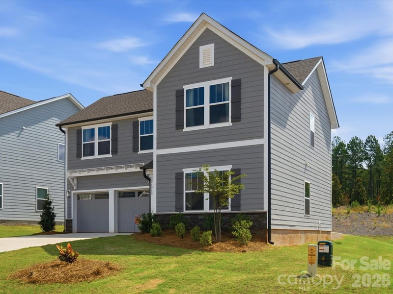 24068 Sailfish Dr, Lancaster, SC 29720