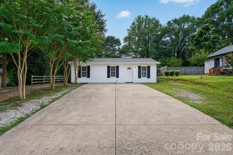 407 S Trenton St, Gastonia, NC 28052