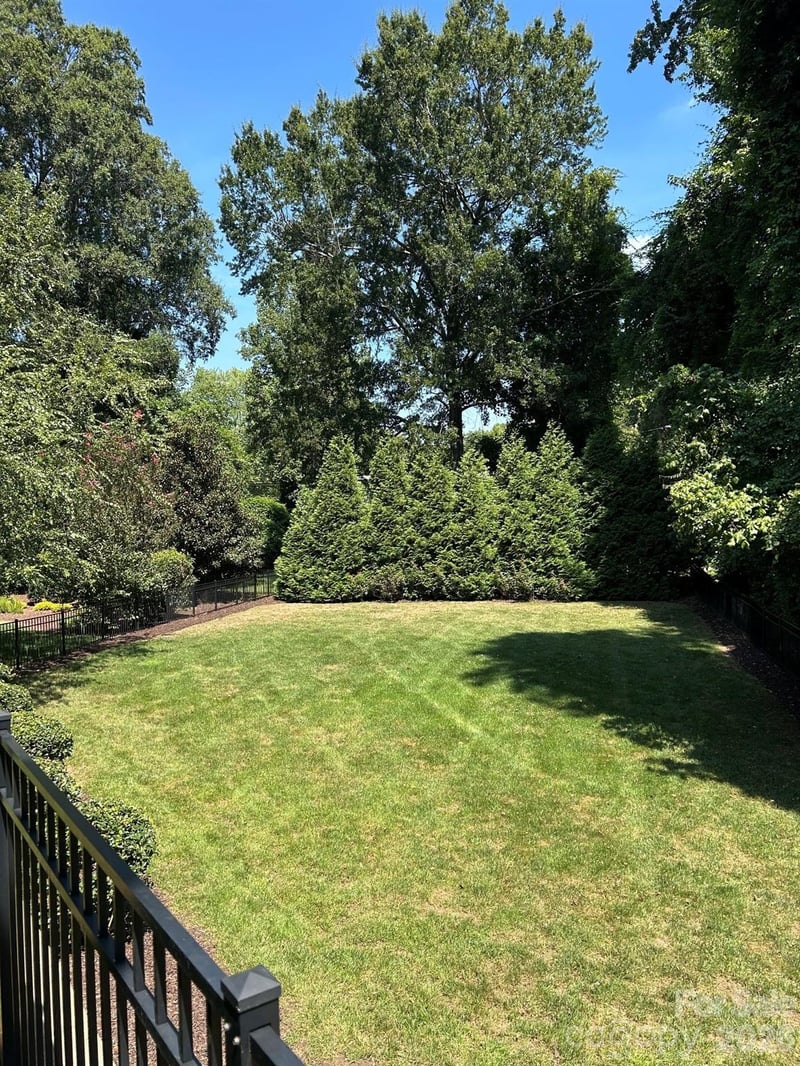 516 Hillside Ave, Charlotte, NC 28209