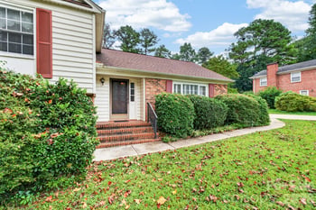 2124 Poinsett Dr, Rock Hill, SC 29732