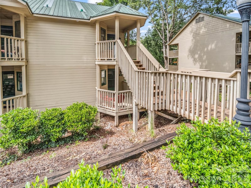 160 Whitney Blvd #21, Lake Lure, NC 28746