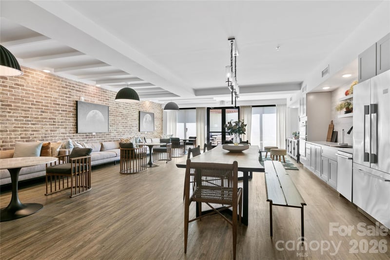 55 S Market St #416, Asheville, NC 28801