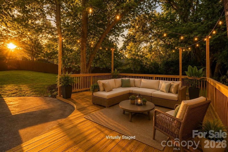 900 Burtonwood Cir, Charlotte, NC 28212