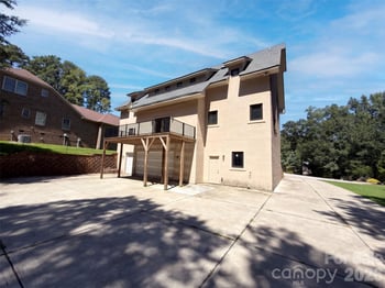 132 Cottage Creek Ct, York, SC 29745