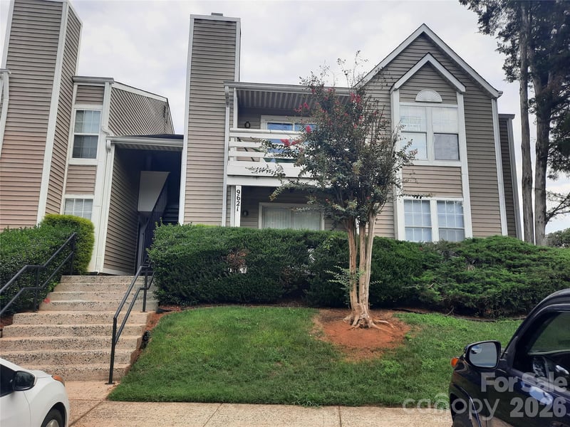 9621 Vinca Cir, Charlotte, NC 28213