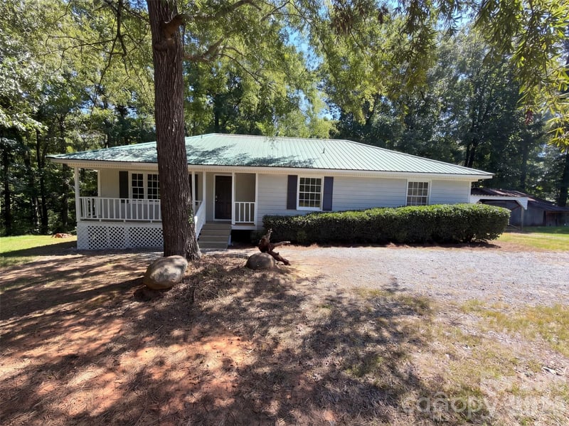 1018 Wade Rorie Rd, Wingate, NC 28174