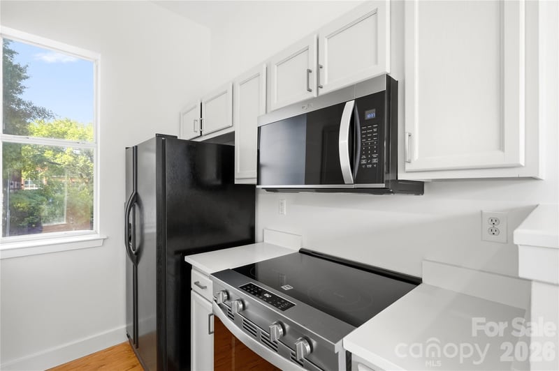 2090 Atherton Heights Ln, Charlotte, NC 28203