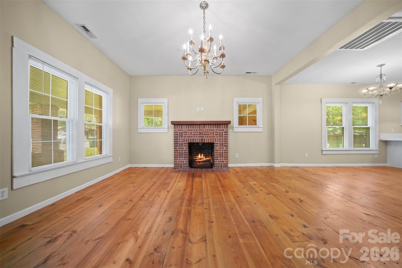 116 Whitesides St, Cherryville, NC 28021