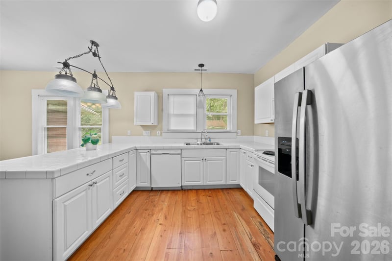 116 Whitesides St, Cherryville, NC 28021