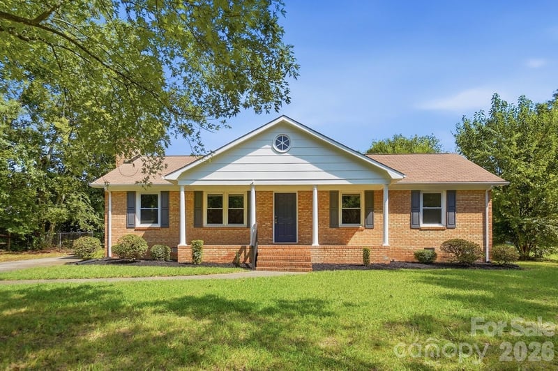 12011 Merriweather Dr, Charlotte, NC 28273
