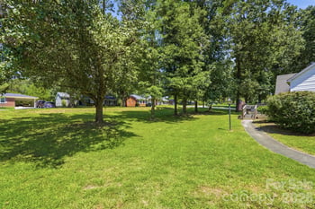 1901 Linwood Rd, Gastonia, NC 28052