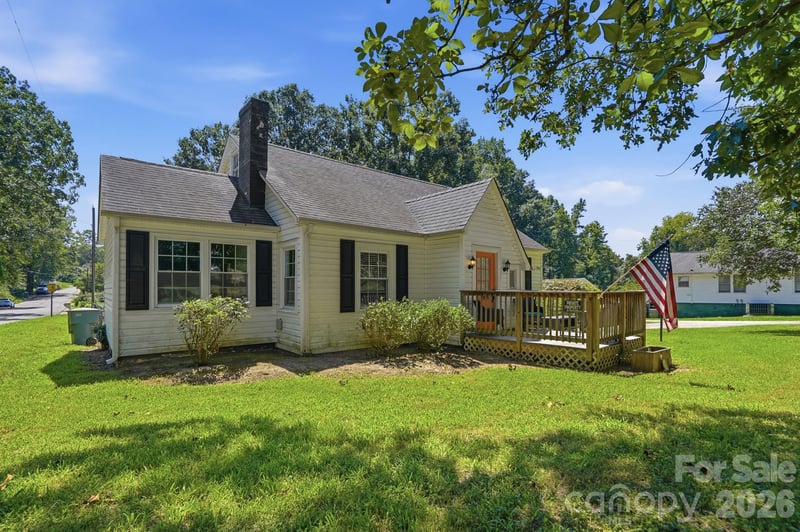 1901 Linwood Rd, Gastonia, NC 28052