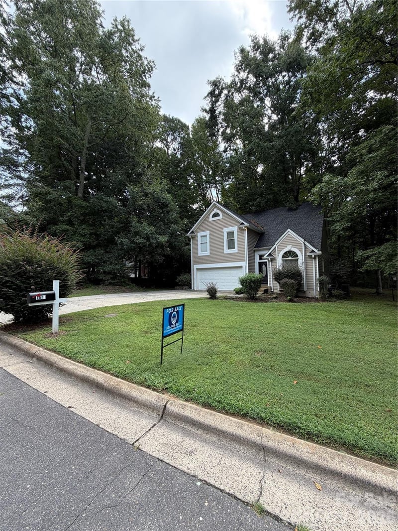 1611 Plantation Trl, Gastonia, NC 28056