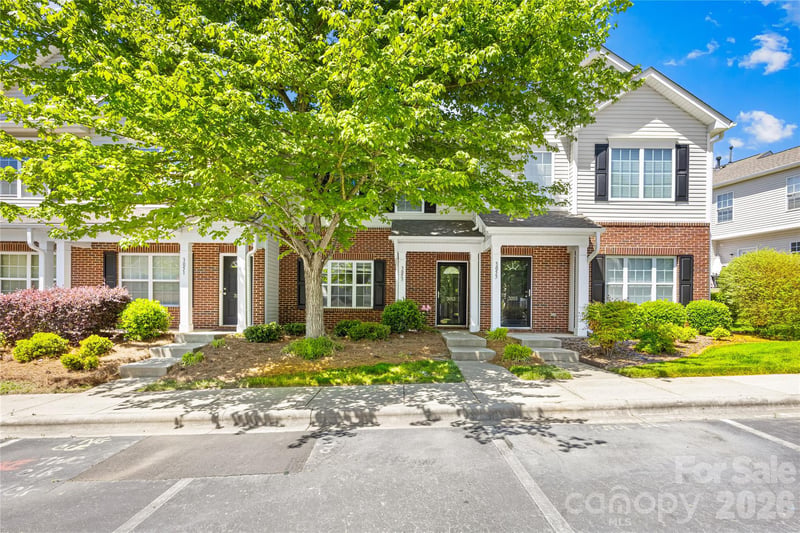 3053 Summerfield Ridge Ln, Charlotte, NC 28105