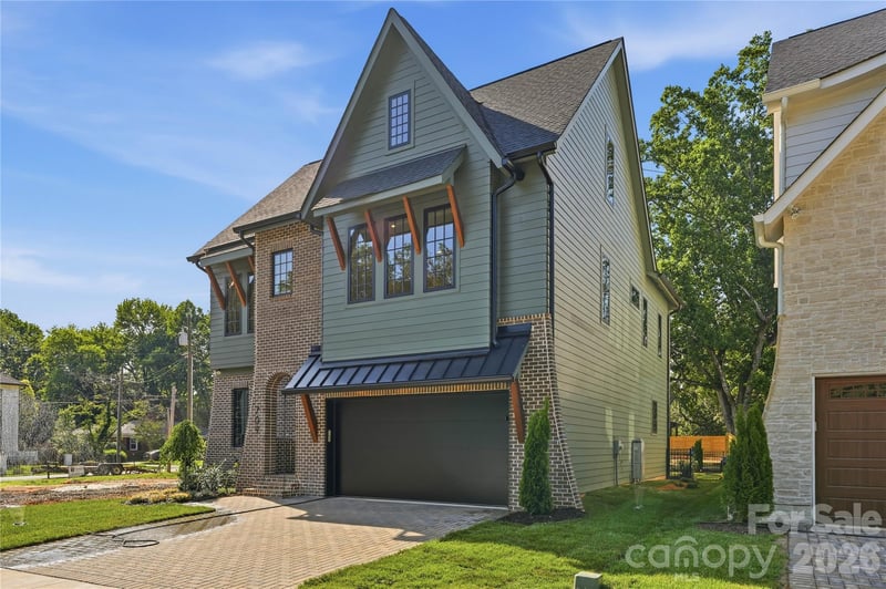 709 Bertonley Ave, Charlotte, NC 28211