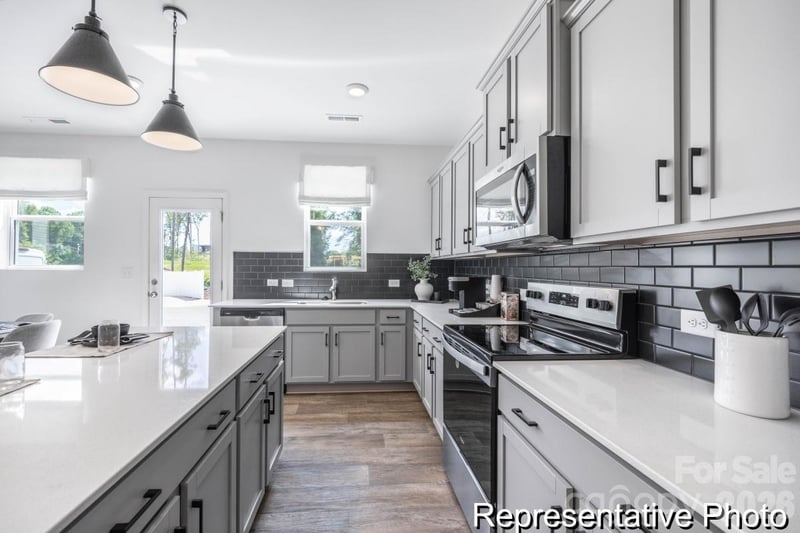 3326 Pixie Ct #32, Charlotte, NC 28213
