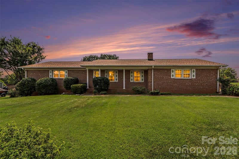 1018 Rembrandt Dr SW, Concord, NC 28027
