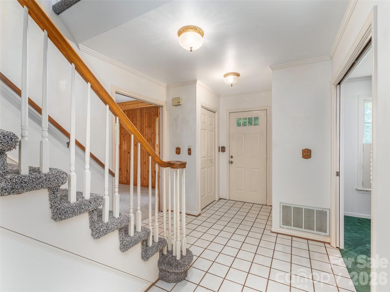 200 Heathcote Rd, Hendersonville, NC 28791