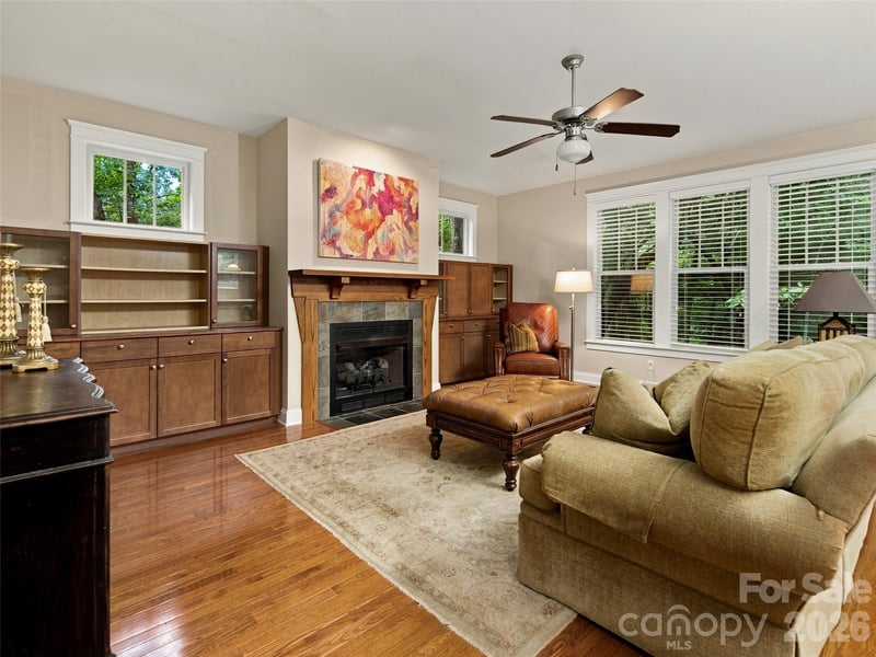 24 Greenwells Glory Dr, Biltmore Lake, NC 28715
