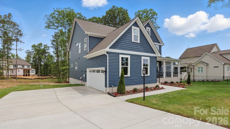 6095 Diamond Pl, Harrisburg, NC 28075