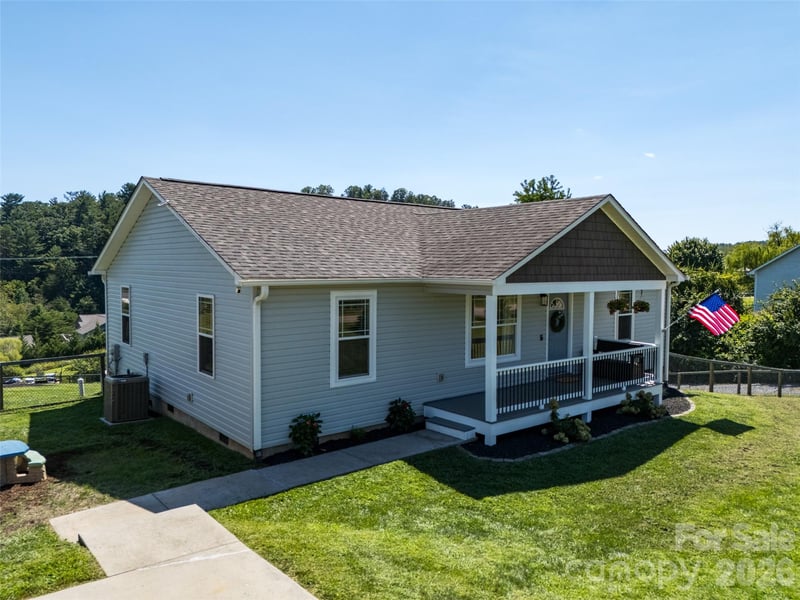 257 Tipton Hill Rd, Leicester, NC 28748
