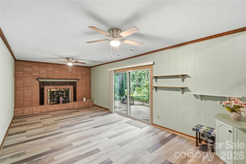 4819 Carousel Dr, Charlotte, NC 28212