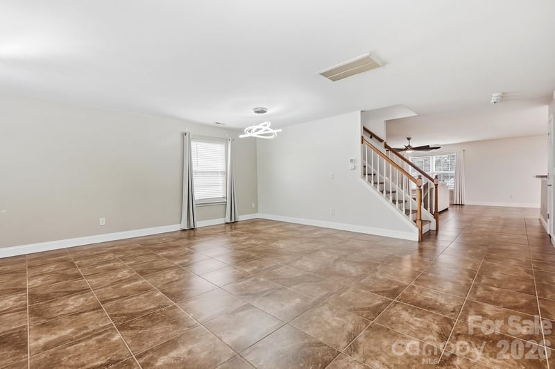 6324 Carpentaria Ct, Charlotte, NC 28215