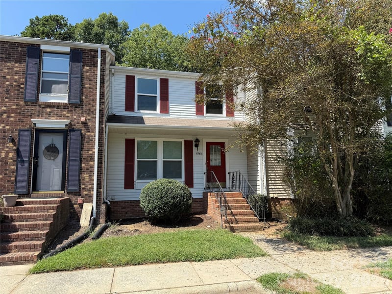 9762 Old Gate Dr, Matthews, NC 28105